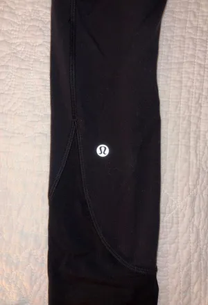 lululemon Align™ Scalloped Hem High-Rise Tight 25" thumbnail 3