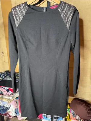 Ted Baker Black Embellished Shoulder Bodycon Mini Dress Size 2 thumbnail 2