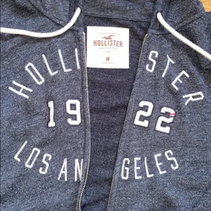 Hollister Zip Up thumbnail 2