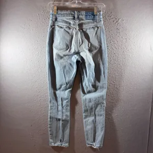 1422 | Abercrombie‎ Curve Love The Mom High Rise Distressed Jeans Light Wash 00 thumbnail 2