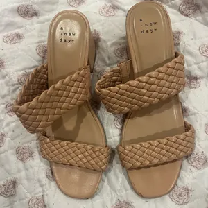 A New Day Women's Tan Woven chunky Sandal thumbnail 1
