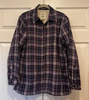 L.L Bean Fleece Lined Flannel Plaid Button Shirt Jacket Purple Womens Size Small thumbnail 1