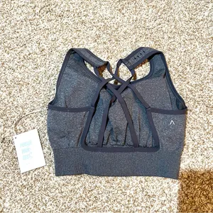 NWT Acta Seamless 2.0 Bra Grey Size Medium thumbnail 2