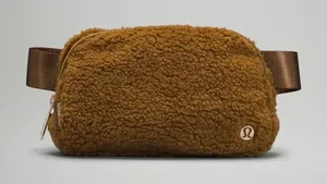 Lululemon Everywhere Fleece Belt‎ Bag Fanny Pack in Burnt Caramel thumbnail 1