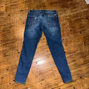 Kancan 28/9 distressed stretchy normcore jeans thumbnail 3