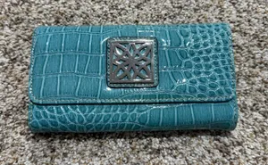 Teal Croc thumbnail 1