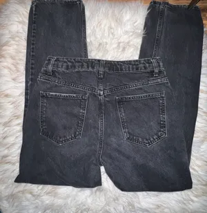 black straight jeans thumbnail 3