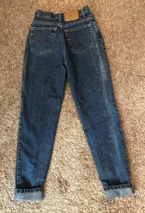 Vintage High Waisted mom Jeans thumbnail 6