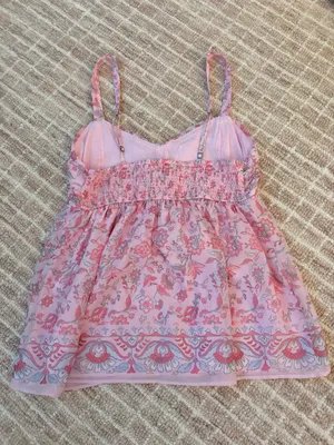 pink hollister tank top thumbnail 1