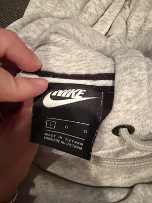 Nike hoodie thumbnail 2