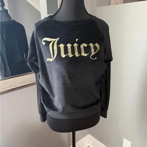 Juicy Couture Sleepwear Black Velour Top with Gold Logo Size Small. thumbnail 2