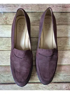 Naturalizer Dinah Burgundy Suede Leather Mid Heal Penny Loafer Pump Size 8M thumbnail 4
