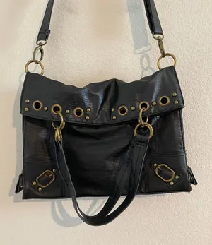 Like new adjustable strap crossbody/shoulder bag Sz 16x16 thumbnail 3
