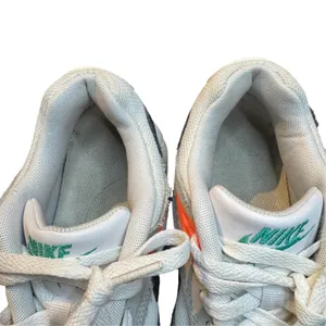 Nike Air Max Shoes Womens Size 7.5 White Teal Black Running Sneakers 511417-136 thumbnail 3