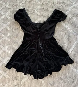 Black Velvet Romper Urban Outfitters thumbnail 1