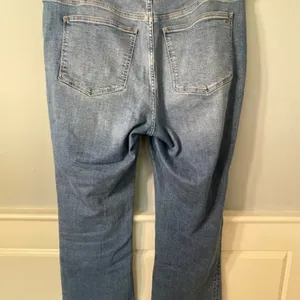 Madewell Cali Demi-Boot Jeans in Dorrance Wash Tencel Denim Size 32 thumbnail 5