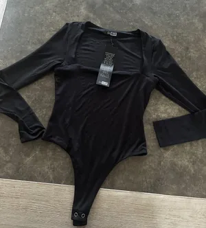 Lila Mor Long Sleeve Bodysuits for Women, Square Neck Body thumbnail 4