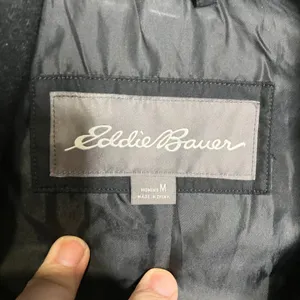 Eddie Bauer essential classic down puffer vest black women's size medium‎ thumbnail 4