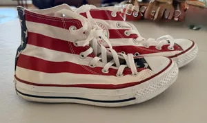 VINTAGE: Converse | Chuck Taylor All-Star high tops, Stars & Stripes. Size: 4.5/Men, 6.5/Women thumbnail 2