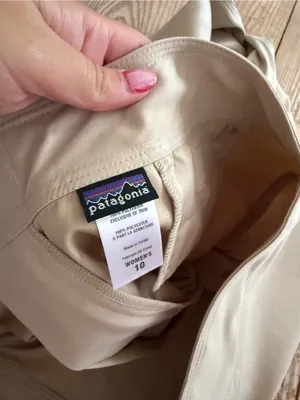 Patagonia Women's Pants size 10 thumbnail 2