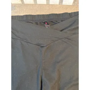 Romwe Women's Black V Shaped Waist Flare Casual Pants Size Large thumbnail 4