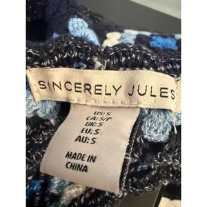 Sincerely Jules Y2K Crochet Granny Square Crop Top Navy Blue White boho small boho whimsigoth re thumbnail 4