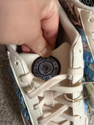 Adidas *Farm Rio sneakers. Size 7 thumbnail 9
