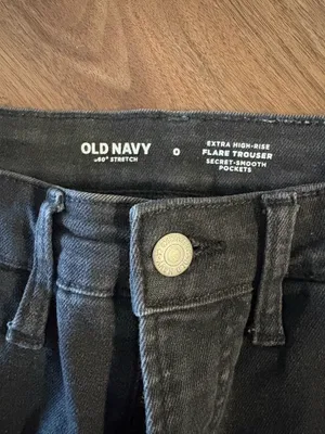 Old Navy Black Flare Jeans extra High-rise thumbnail 2