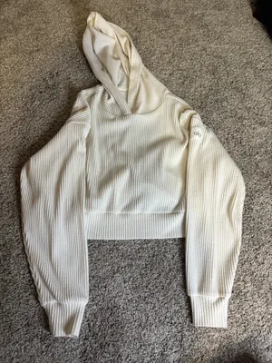 Alo Yoga Muse Hoodie Cropped Ribbed Sweatshirt and pants thumbnail 5