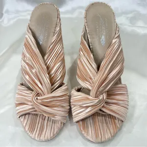 Free People X Jeffrey Campbell Venice Mule Heels 6.5 Twist Satin Feminine Chic thumbnail 14