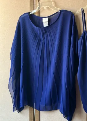 FINAL MARKDOWN Jaclyn Smith two piece set small thumbnail 1