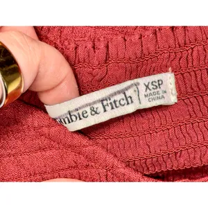 Abercrombie & Fitch Burgundy Red Smocked Puff Sleeve Slit Maxi Dress Size XS thumbnail 9