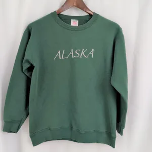 Vintage Canadian Made Alaska Sweatshirt Medium thumbnail 3