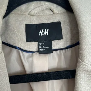 H&M Blazer thumbnail 2