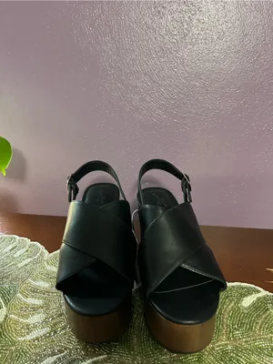 Universal Threads Y2k Naomi‎ Wood Wedge Heels size 7.5 black brown whimsy office thumbnail 3