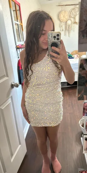 Chloe Rose boutique hoco dress thumbnail 1