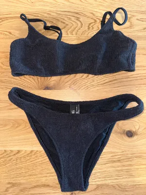Triangl Set Swimsuit Bikini thumbnail 1