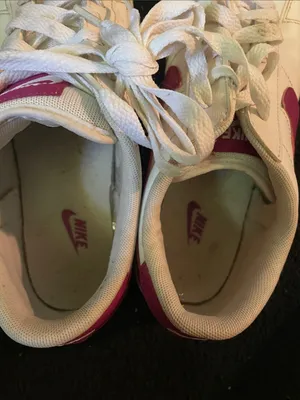 Nike Women's White Sneakers with Pink Swoosh thumbnail 3