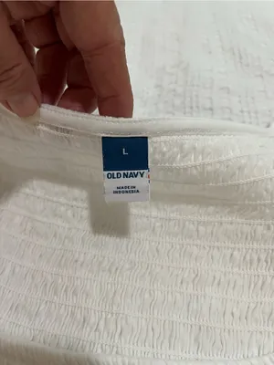 Old Navy White Smocked Square Neck Ruffle Sleeve Top Sz L Feminine thumbnail 5