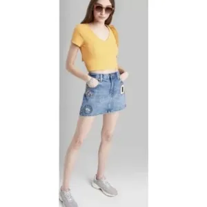 Wild Fable Denim Mini Skirt With Patches Women’s 8 NWT thumbnail 2