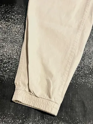 Gap these pants combine a relaxed street-style look with practical utility details. thumbnail 3