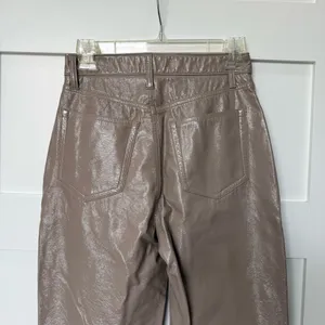 Abercrombie & Fitch 90s Straight Ultra High Rise Leather Pants thumbnail 8