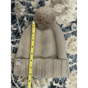 UGG Australia Winter Hat Pom Beanie Beige Metallic Wool Blend Women’s One Size thumbnail 8