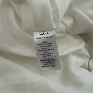 Lulus Extraordinary Glam White Feather Strapless Mermaid Maxi Dress size Medium thumbnail 8