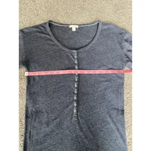 GAP Gray Henley Top Long Sleeve Button Front Soft Knit Shirt Size M thumbnail 4