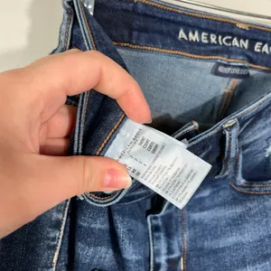 American Eagle Ne(x)t Level Super High Rise Jegging Distressed Skinny Jeans 2S thumbnail 7