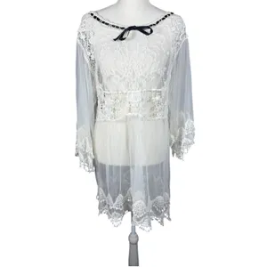 White Sheer Lace Tunic Womens M Mesh Crochet Bell Sleeve Fairycore thumbnail 4