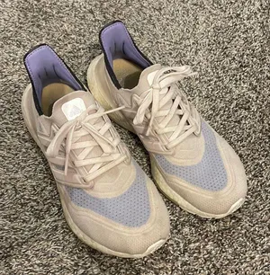 Adidas Ultraboost thumbnail 1
