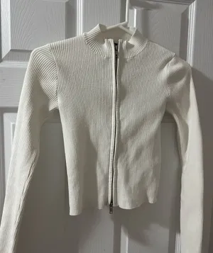 Brandy Melville white zip up thumbnail 1