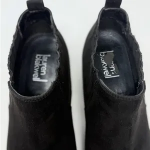 Lauren Blackwell Women's Devyn Black Suede Ankle Booties Size 8 1/2 thumbnail 7